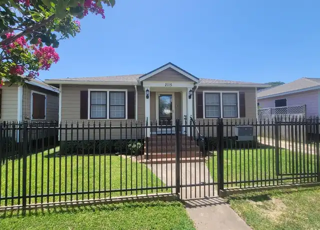 Property at 2115 Avenue O, Galveston, TX, 77550, 2 beds, 1 bath, [object Object]