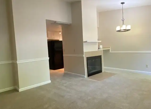 Property at Country Lane Apartments - 6001 Country Ln, Citrus Heights, CA, 95621, 1 bed, 1 bath, [object Object]