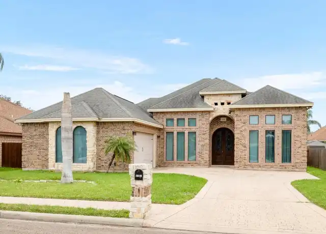Property at 1910 W 41st St, Mission, TX, 78573, 3 beds, 2.5 baths, [object Object]