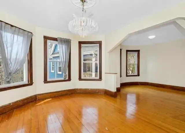 Property at 55 Creighton St, Boston, MA, 02130, 5 beds, 2 baths, [object Object]