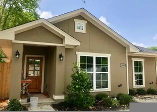 Property at 1605 W 13th Ave, Corsicana, TX, 75110, 4 beds, 2 baths, [object Object]