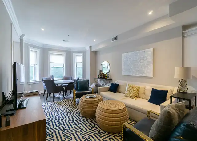 Property at 1816 19th St NW #3, Washington, DC, 20009, 2 beds, 2 baths, [object Object]