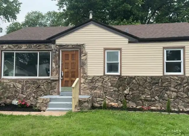 Property at 4413 Ashby Rd, Saint Ann, MO, 63074, 4 beds, 1 bath, [object Object]