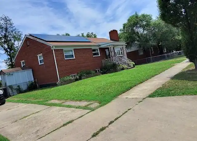 Property at 5803 10th Pl, Hyattsville, MD, 20782, 5 beds, 2 baths, [object Object]