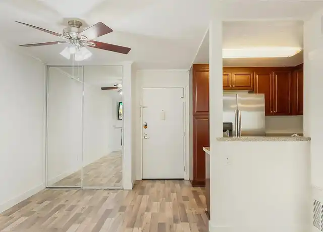Property at 5550 Owensmouth Ave Unit 5550, Woodland Hills, CA, 91367, 1 bed, 1 bath, [object Object]