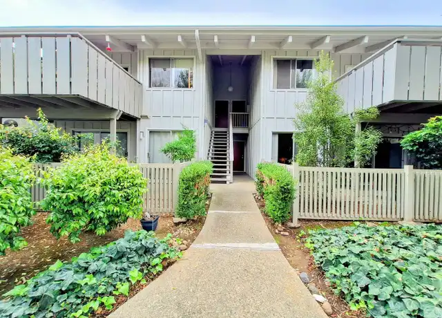 Property at 255 S Rengstorff Ave #6, Mountain View, CA, 94040, 1 bed, 1 bath, [object Object]