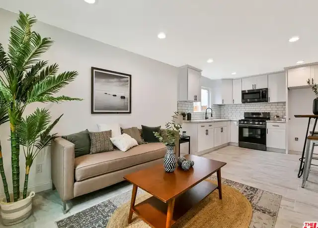 Property at 3057 Vineyard Ave, Los Angeles, CA, 90016, 1 bed, 1 bath, [object Object]