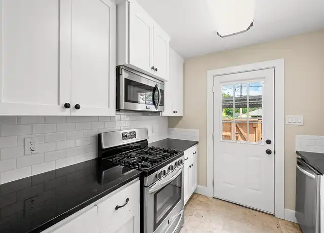 Property at Kempwood Place Townhomes - 8800 Kempwood Dr, Houston, TX, 77080, 3 beds, 2.5 baths, [object Object]
