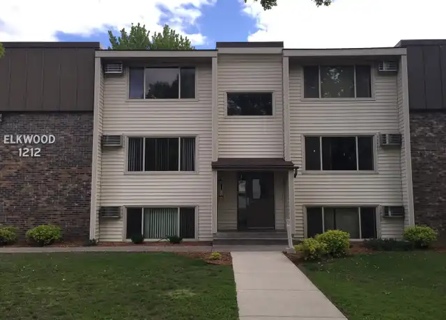 Property at 1212 2nd St NE Unit EW-1, St Cloud, MN, 56304, 2 beds, 1 bath, [object Object]