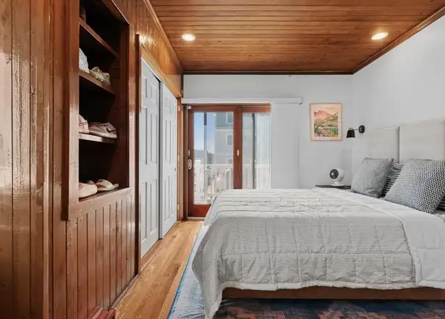 Property at 674 E Broadway Unit 2, Boston, MA, 02127, 1 bed, 1 bath, [object Object]