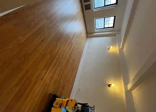 Property at 95 Christopher St Unit 12E, New York, NY, 10014, 1 bed, 1 bath, [object Object]
