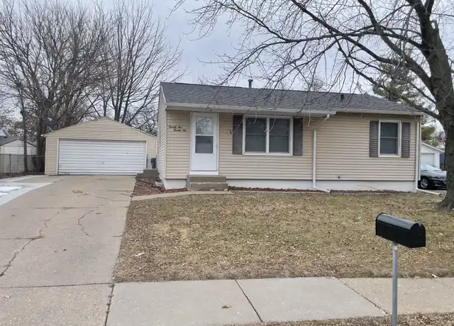 Property at 2222 W 54th St, Davenport, IA, 52806, 3 beds, 2 baths, [object Object]