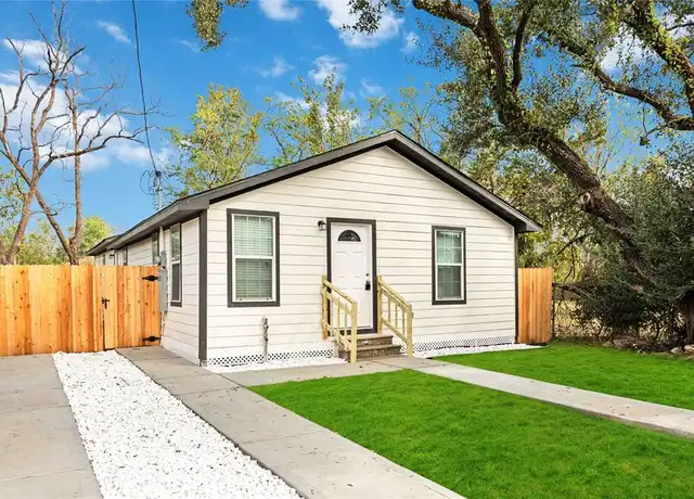 Property at 7921 Little St, Houston, TX, 77028, 3 beds, 2 baths, [object Object]