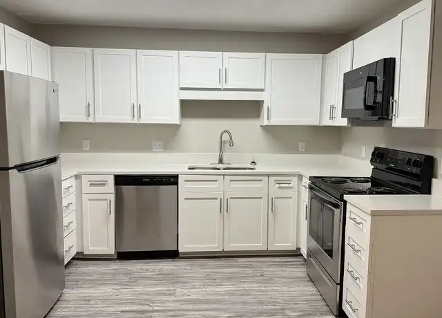 Property at 100 Twin Oaks Ln, Hattiesburg, MS, 39402, 1-3 bed, 1-2 bath, [object Object]