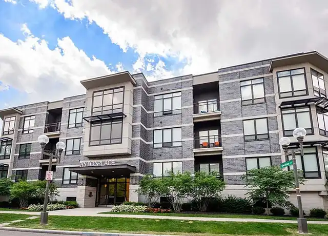 Property at Aston Place Apartments - 111 W 3rd Ave, Columbus, OH, 43201, 1-2 bed, 1-2 bath, [object Object]