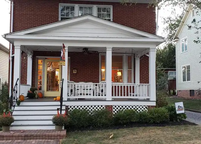 Property at 437 W Leicester St, Winchester, VA, 22601, 4 beds, 3.5 baths, [object Object]