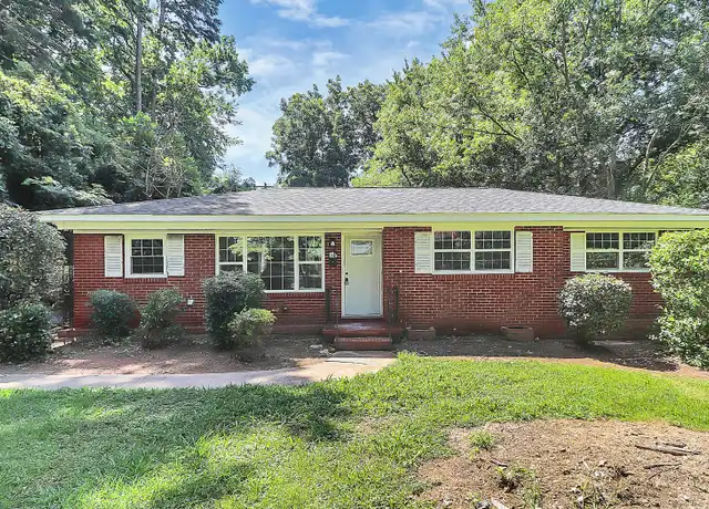 Property at 2714 Athens Pl, Charlotte, NC, 28205, 3 beds, 1.5 baths, [object Object]