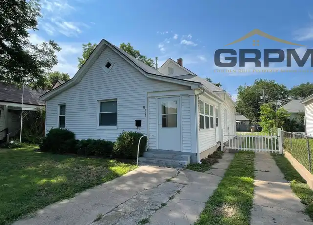 Property at 319 E 8th Ave Unit A, Hutchinson, KS, 67501, 1 bed, 1 bath, [object Object]