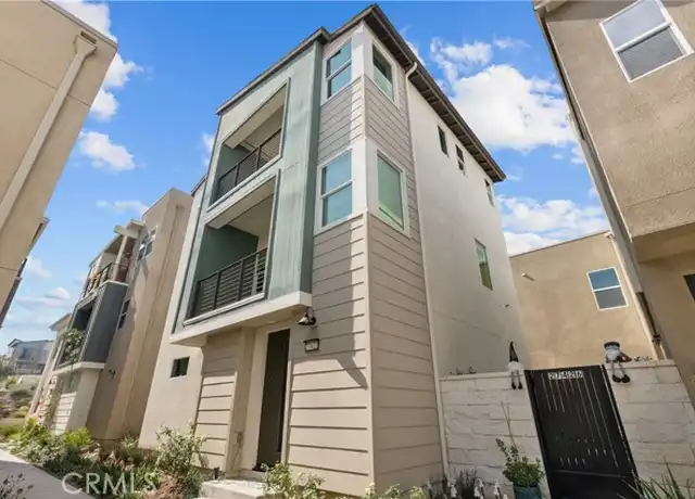 Property at 27422 Pioneer Ct, Valencia, CA, 91381, 3 beds, 3 baths, [object Object]