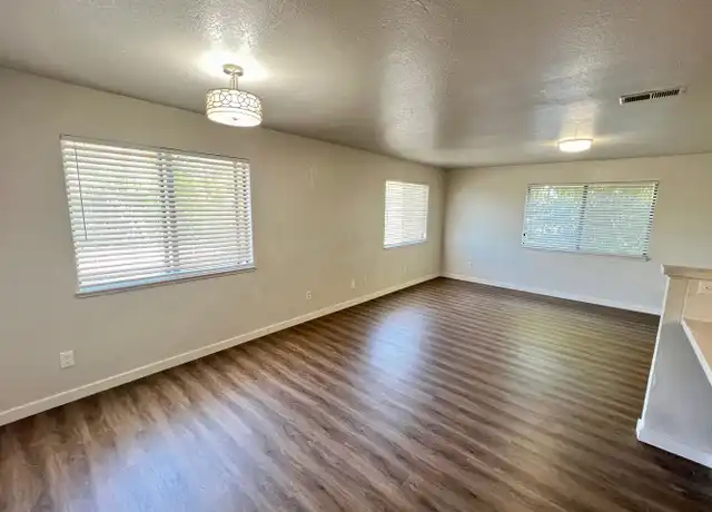Property at 19144 E Grace St Unit 19156, Linden, CA, 95236, 2 beds, 1 bath, [object Object]