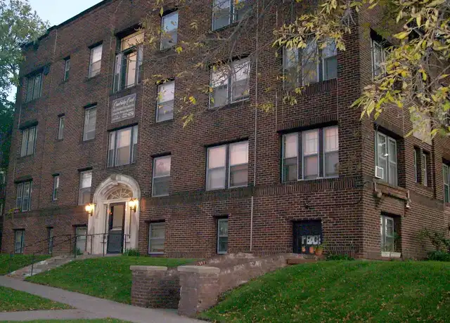 Property at Cambridge Court - 234 Mississippi River Blvd N, Saint Paul, MN, 55104, 1 bed, 1 bath, [object Object]