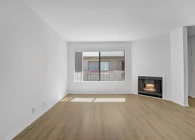 Property at 15051 Moorpark St Unit 111, Sherman Oaks, CA, 91403, 1 bed, 1.5 baths, [object Object]