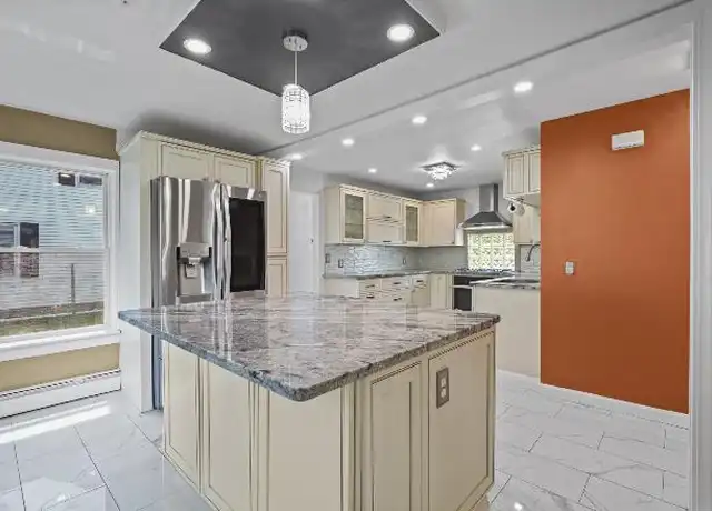 Property at 40 Olney Ave, Lincoln, RI, 02865, 4 beds, 3 baths, [object Object]
