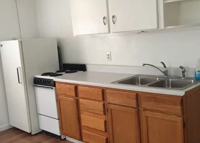 Property at 602 Palmer St Unit 11, Miles City, MT, 59301, 1 bed, 1 bath, [object Object]