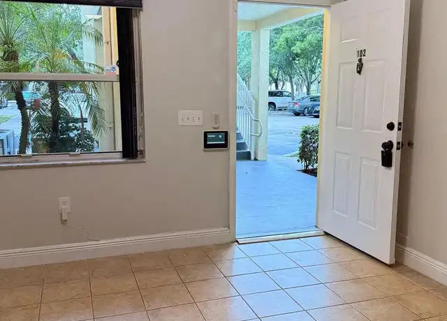 Property at 2901 Riverside Dr #102, Coral Springs, FL, 33065, 3 beds, 2 baths, [object Object]