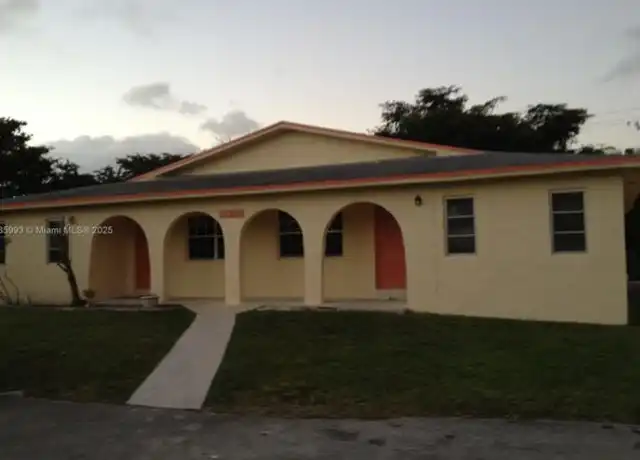 Property at 4063 SW 51st St Unit A, Fort Lauderdale, FL, 33314, 3 beds, 2 baths, [object Object]