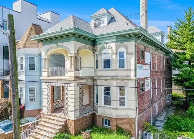 Property at 3311 Pleasant Ave Unit 3, Union City, NJ, 07087, 2 beds, 1 bath, [object Object]