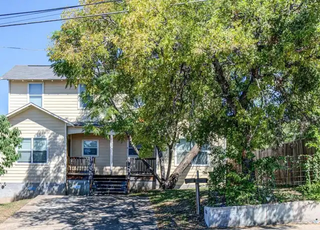 Property at 2006 Rosewood Ave Unit B, Austin, TX, 78702, 3 beds, 2.5 baths, [object Object]