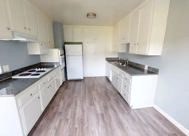 Property at 205 E Plymouth St Unit 12, Inglewood, CA, 90302, 2 beds, 2 baths, [object Object]