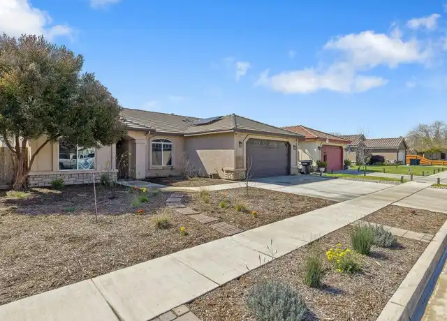 Property at 2785 Eshom Creek Ct, Tulare, CA, 93274, 4 beds, 2 baths, [object Object]