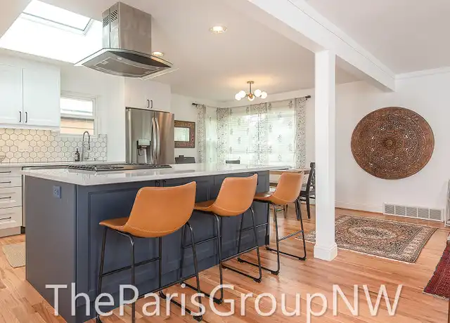 Property at 3311 38th Ave W, Seattle, WA, 98199, 3 beds, 2.5 baths, [object Object]