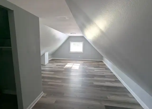 Property at 651 S 28th St, Louisville, KY, 40211, 3 beds, 1 bath, [object Object]