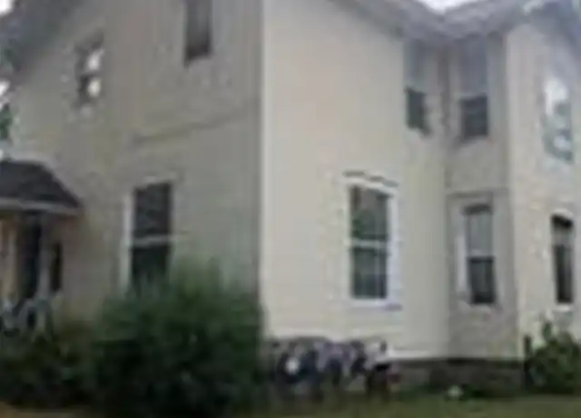 Property at 4 Fayette St E Unit 4, Hillsdale, MI, 49242, 1 bed, 1 bath, [object Object]
