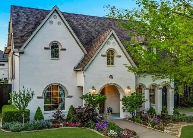 Property at 5527 McCommas Blvd, Dallas, TX, 75206, 4 beds, 3 baths, [object Object]