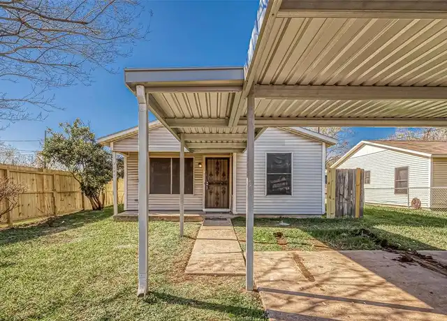 Property at 2101 Brewster St, Houston, TX, 77026, 3 beds, 1 bath, [object Object]