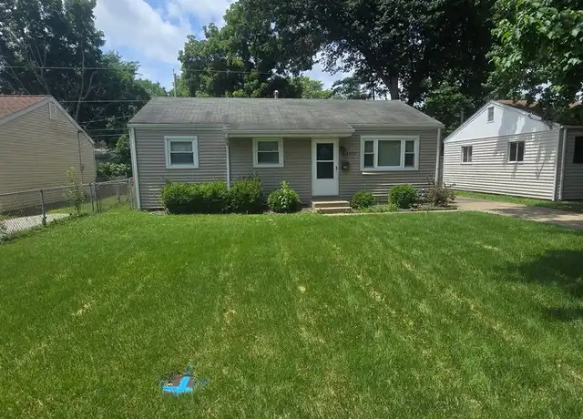 Property at 1709 N Schrader Ave, Springfield, IL, 62702, 3 beds, 1 bath, [object Object]