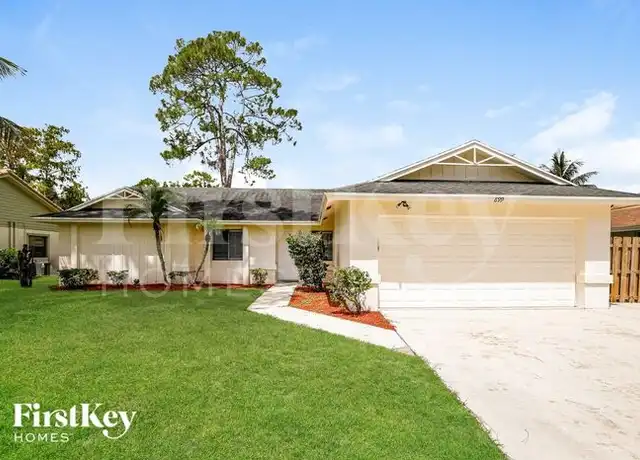 Property at 899 Daffodil Dr, Wellington, FL, 33414, 3 beds, 2 baths, [object Object]