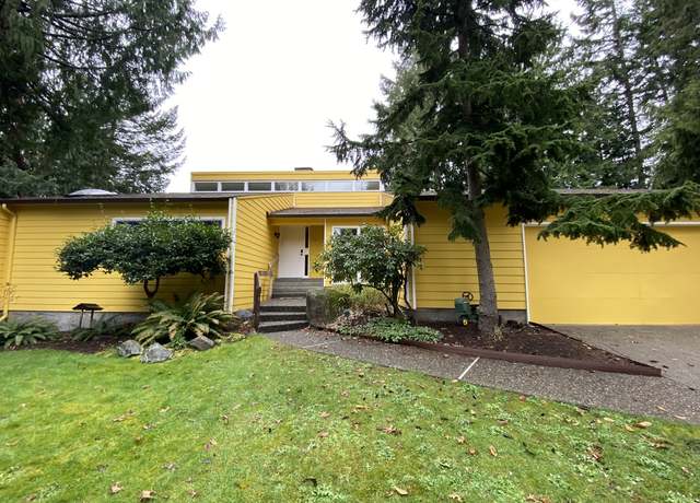 Photo of 1647 Jeannette Pl NW, Bainbridge Island, WA 98110