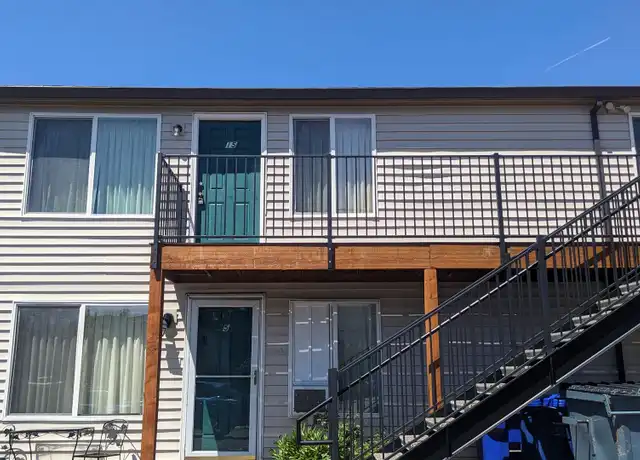 Property at 4039 SE Holgate Blvd Unit 15, Portland, OR, 97202, 2 beds, 1 bath, [object Object]