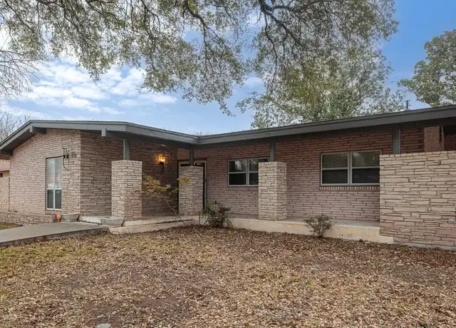 Property at 16 Larkwood Ln, Del Rio, TX, 78840, 4 beds, 2 baths, [object Object]