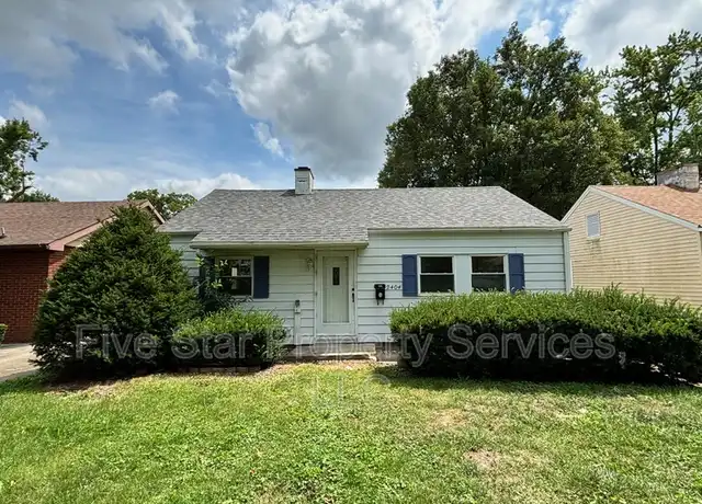 Property at 2404 S Whittier Ave, Springfield, IL, 62704, 2 beds, 1 bath, [object Object]