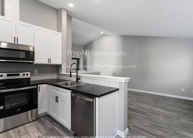 Property at 15001 SE Elm Park Dr, Clackamas, OR, 97015, 1 bed, 1 bath, [object Object]