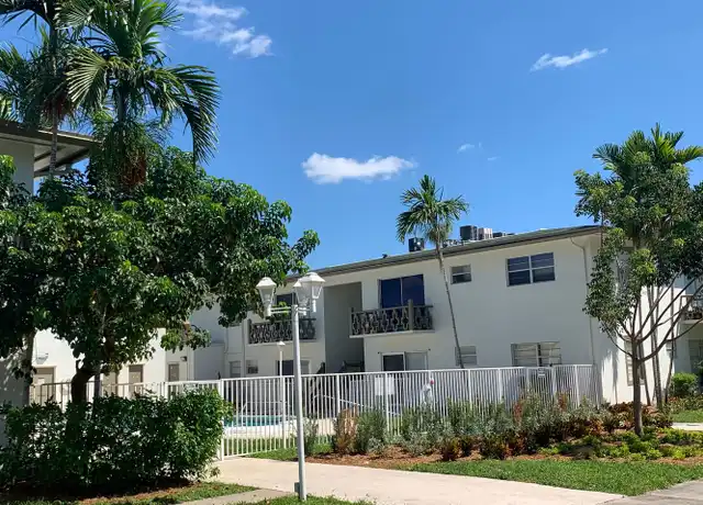 Property at 3601 Van Buren St #44, Hollywood, FL, 33021, 2 beds, 2 baths, [object Object]