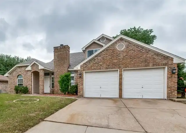 Property at 224 Iberis Dr, Arlington, TX, 76018, 5 beds, 3 baths, [object Object]