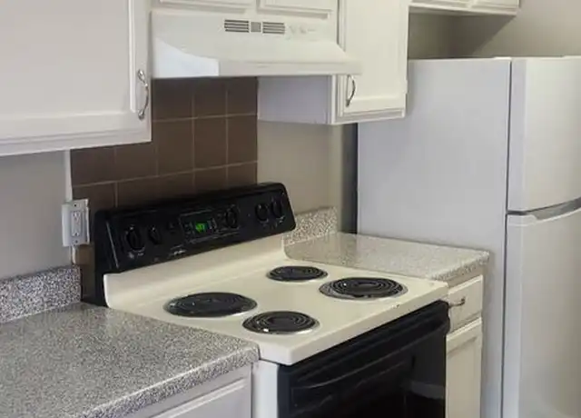 Property at 3518 Grant Ave Unit 222, San Antonio, TX, 78201, 1 bed, 1 bath, [object Object]