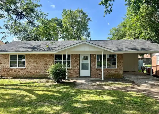 Property at 1814 Tulsa St, Fort Smith, AR, 72901, 3 beds, 1.5 baths, [object Object]